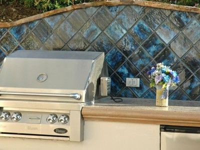 ©Scott Cohen Outdoor Kitchen Decorative Polished Concrete    Beverage Center 4