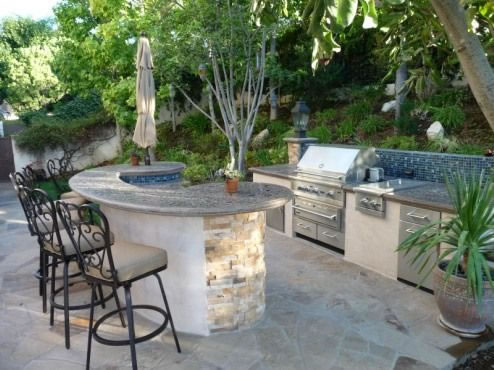 ©Scott Cohen Outdoor Kitchen Decorative Polished Concrete    Beverage Center 7